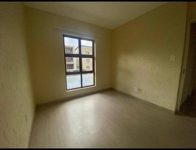 2 BEDROOM PROPERTY TO RENT IN FERNDALE